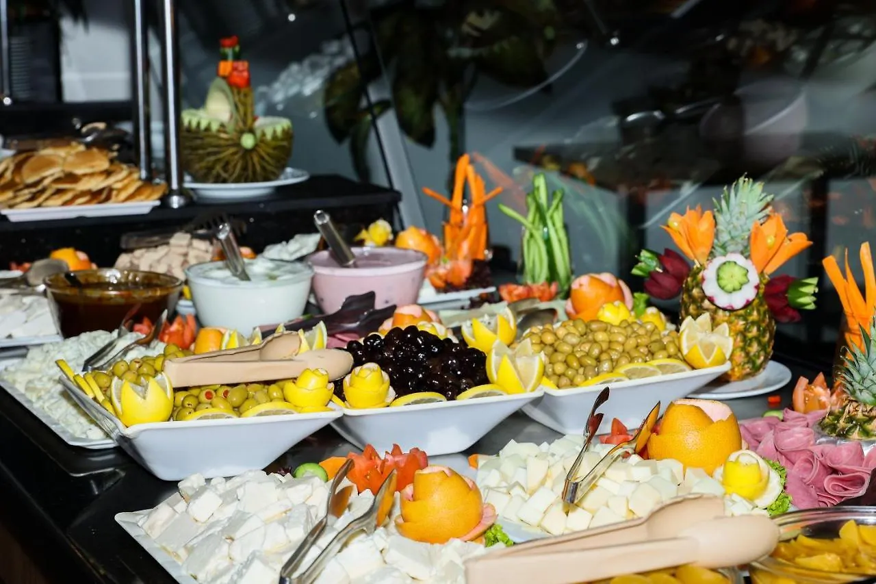 The Corner Park Hotel Antalya