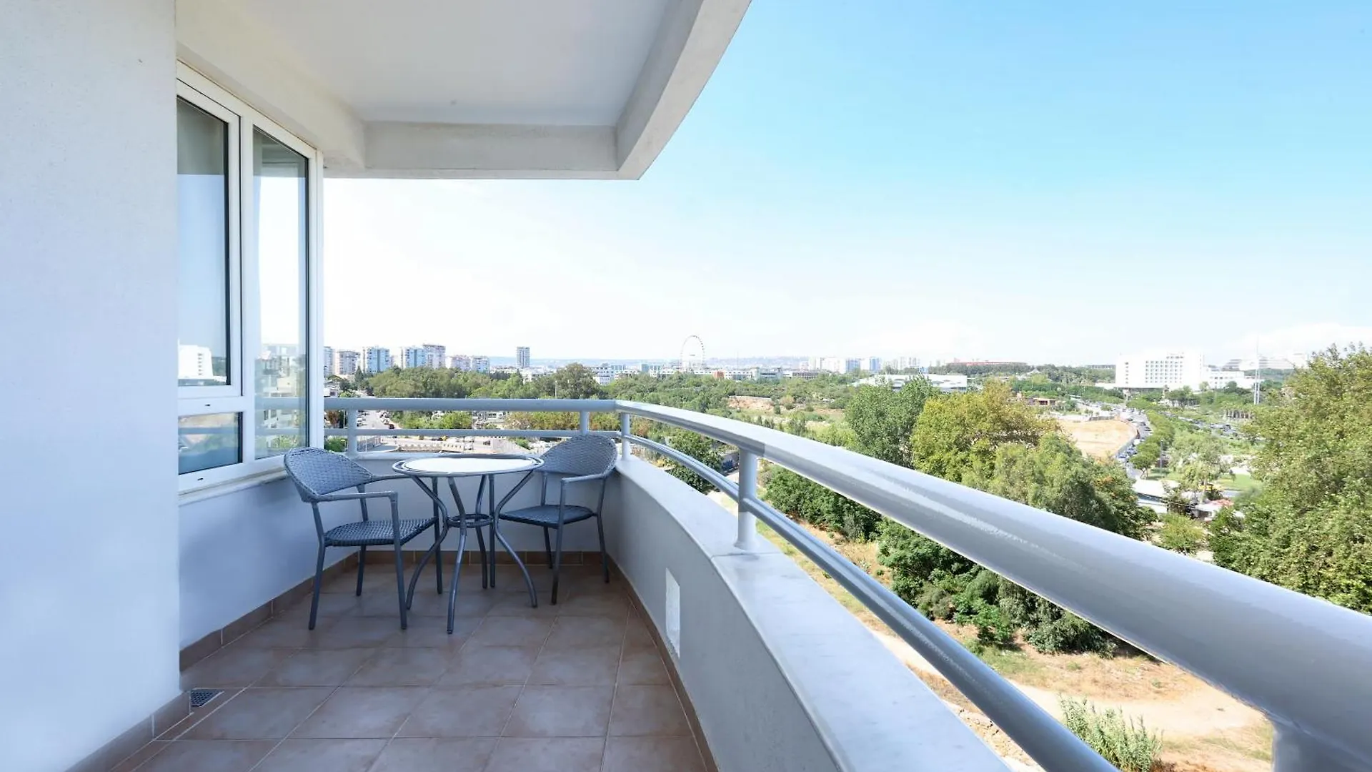 The Corner Park Hotel Antalya